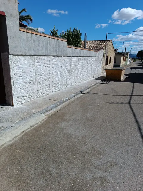 Fachada rehabilitada con mortero y acabado exterior